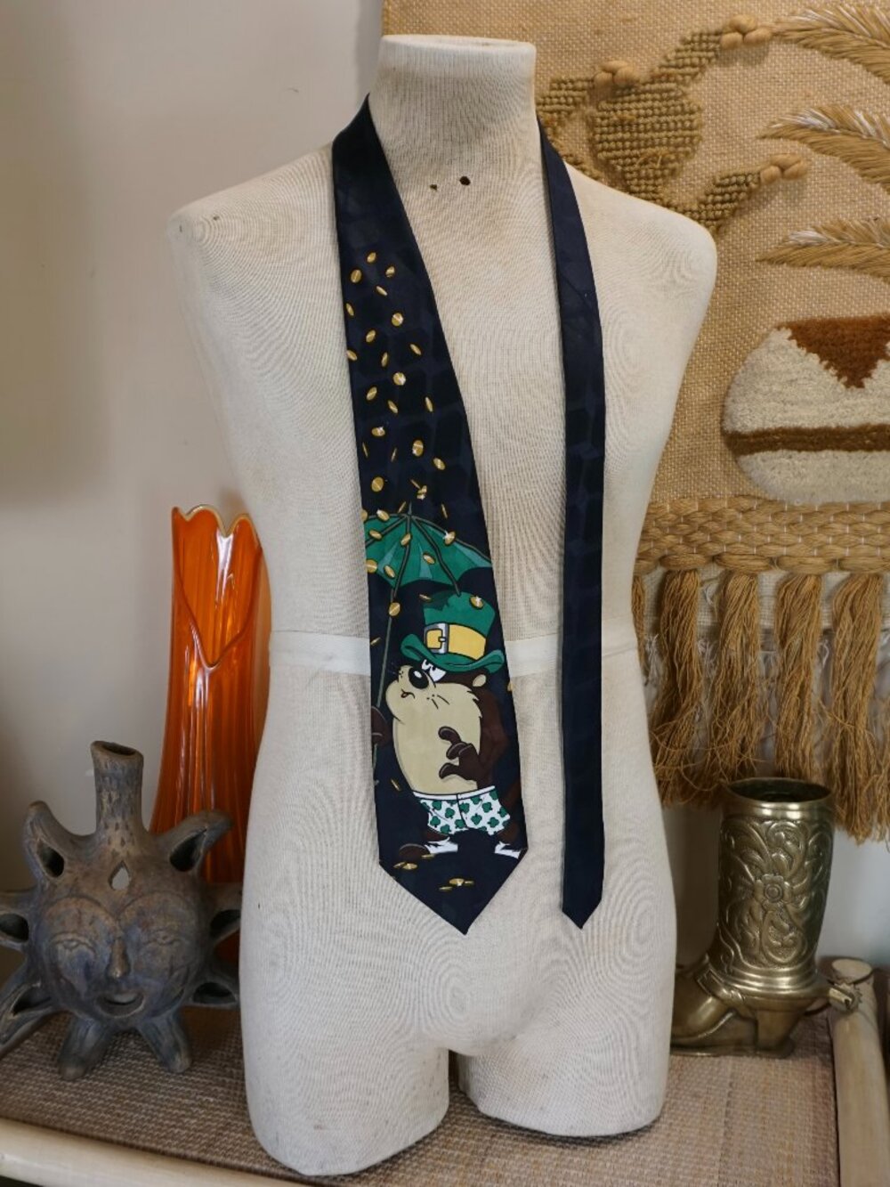 Vintage Looney Tunes Taz lucky clover graphic neck ties